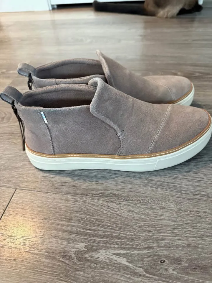 Toms Woman's Shoes sz 8 image indicator(4)