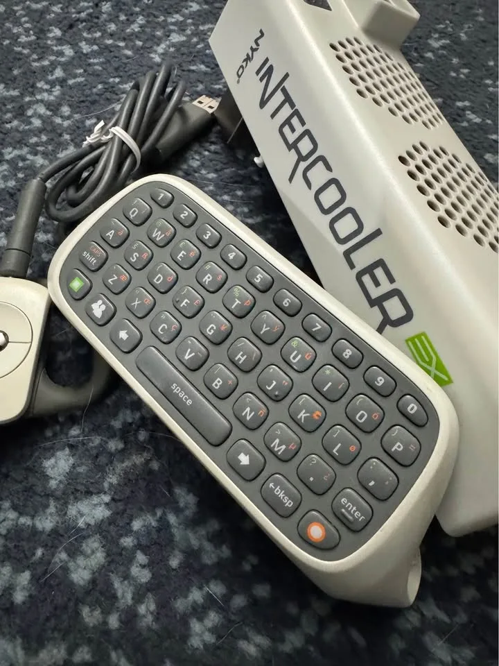 Xbox360 accessories Mic / Chatpad / Intercooler image indicator(2)