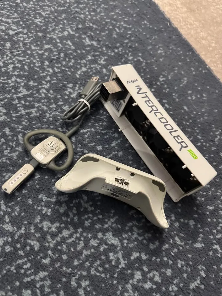 Xbox360 accessories Mic / Chatpad / Intercooler image indicator(5)