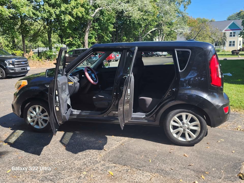 2013 Kia Soul · S Wagon 4D - photo 4