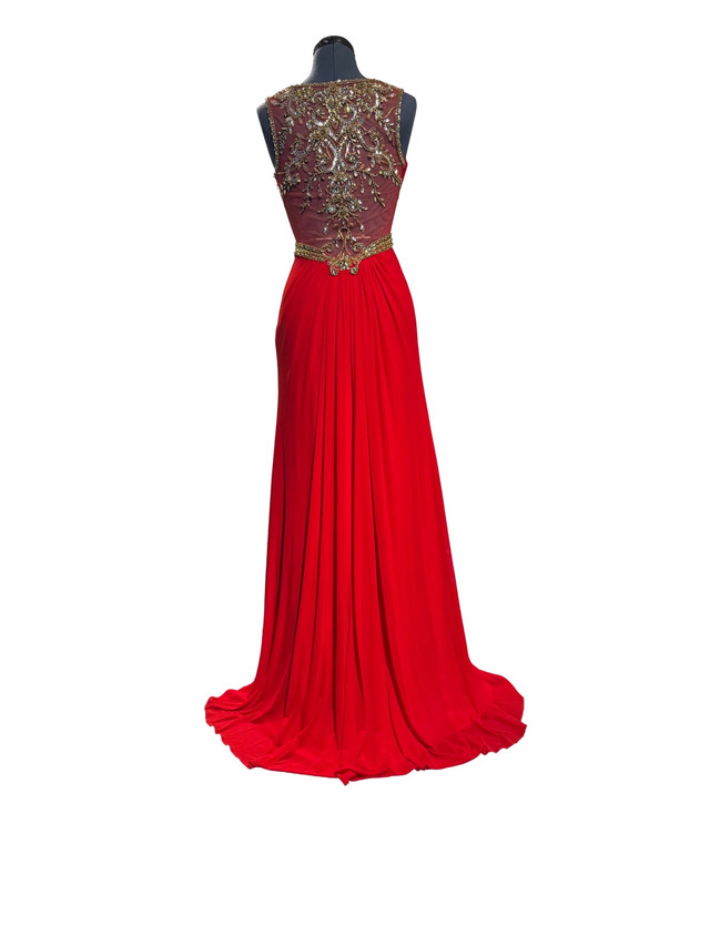 Beautiful ball gown for any formal occasion - photo 2