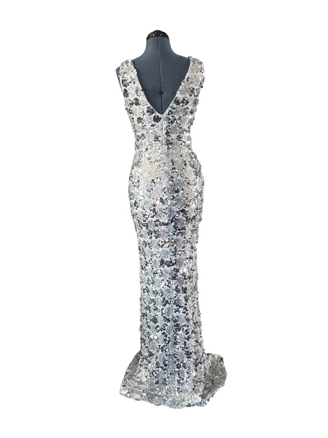 Beautiful ball gown for any formal occasion - photo 2