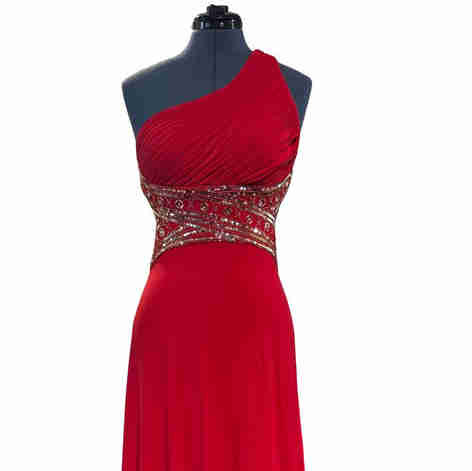 Beautiful ball gown for any formal occasion