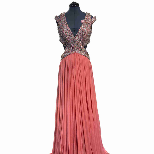 Beautiful ball gown for any formal occasion