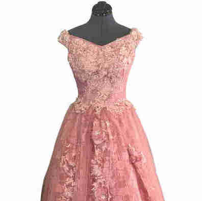 Beautiful ball gown for any formal occasion