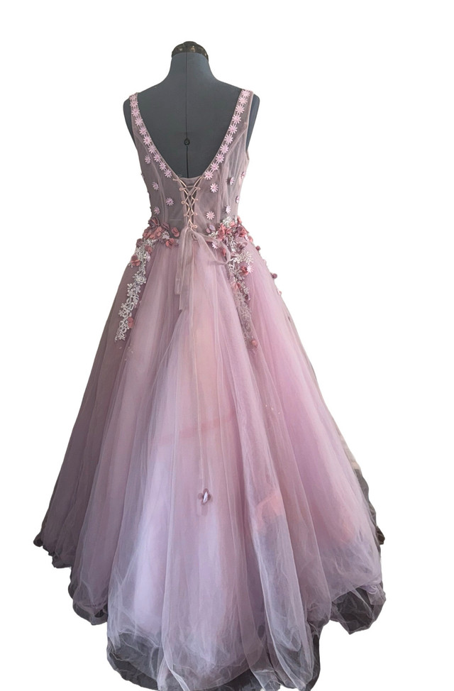 Beautiful ball gown for any formal occasion - photo 2
