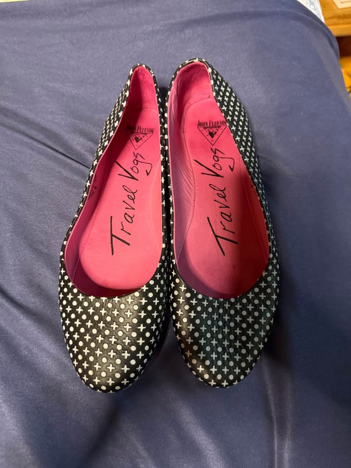 Woman's (size 8) Fluevog Boots and Shoes - photo 5