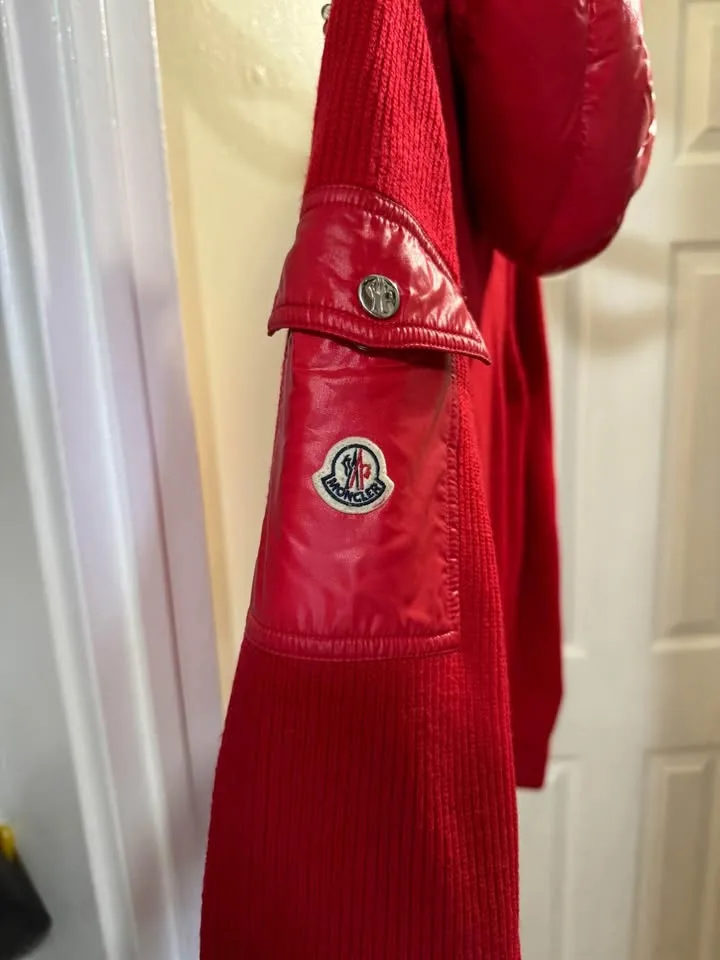 100% Authentic Moncler Red Puffer Cardigan Jacket/Sweater image indicator(2)