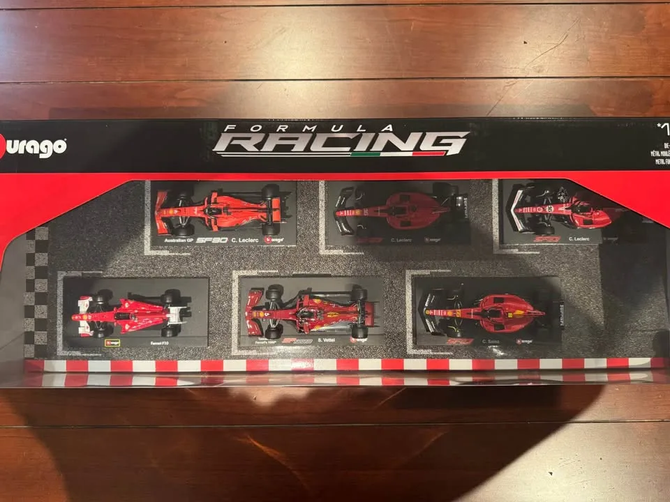 BURAGO 6 CAR SET (FERRARI, RED BULL & McLAREN) SCALE 1:43 image indicator(2)