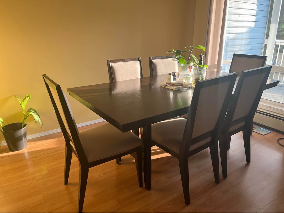 Dining table - photo 2