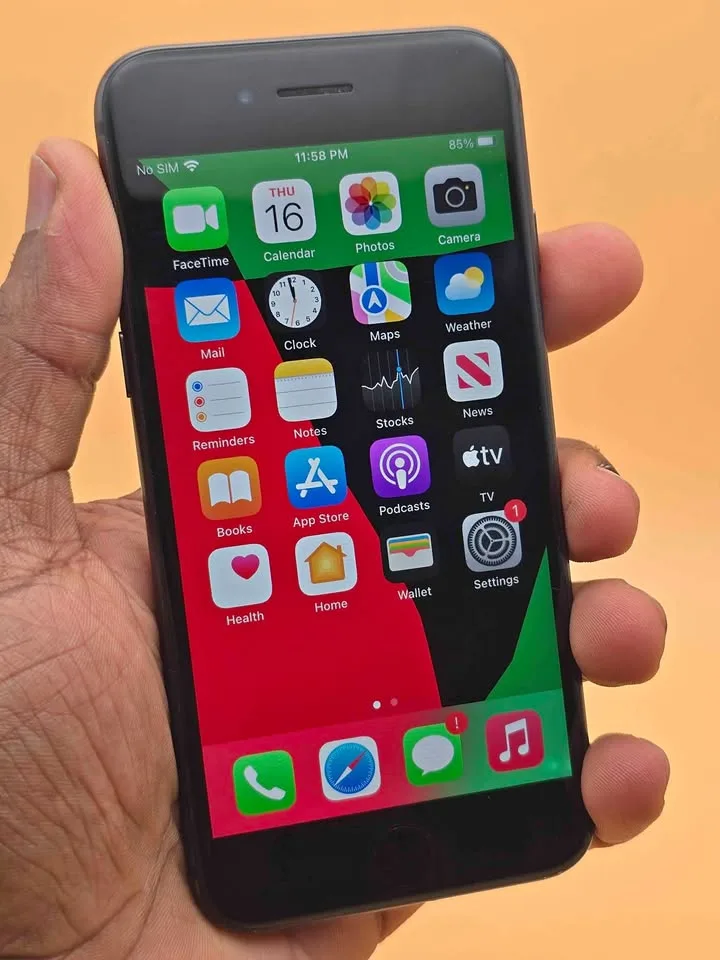 iPhone 8 - WiFi ONLY - No Cellular Service thumbnail