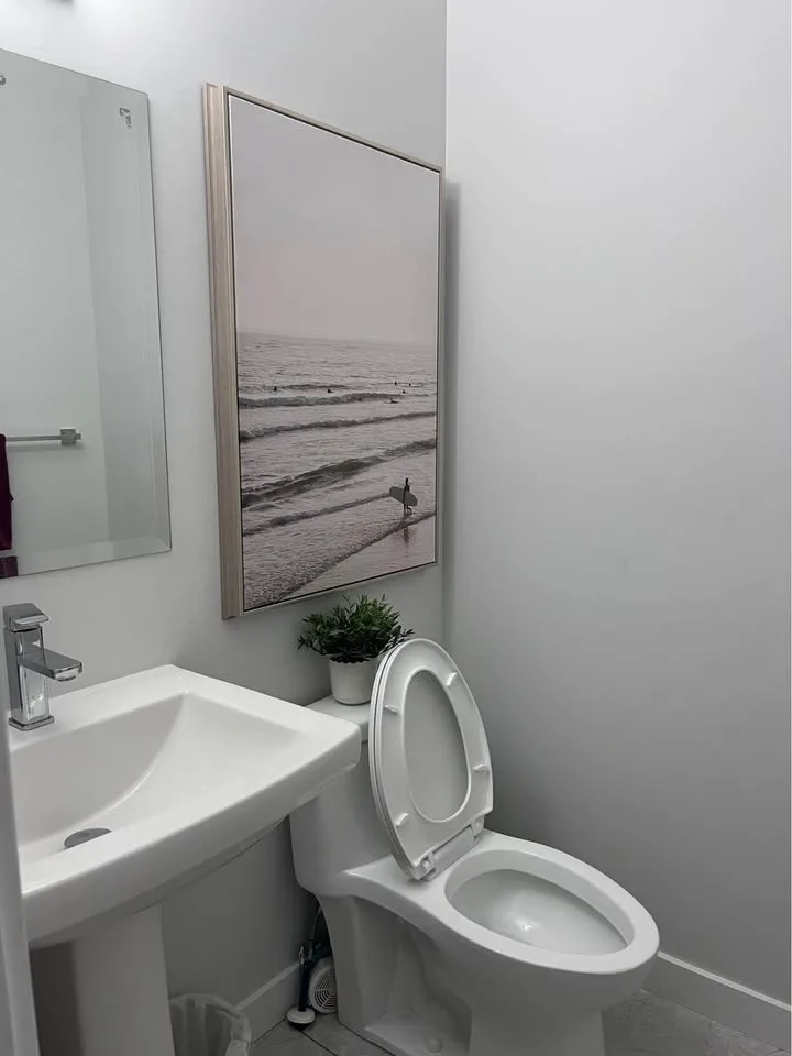 3 Beds 2.5 Baths - House image indicator(3)