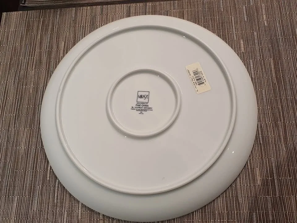 Vintage MIKASA Cake Plate - Fruit Odyssey (Rare Design) image indicator(2)