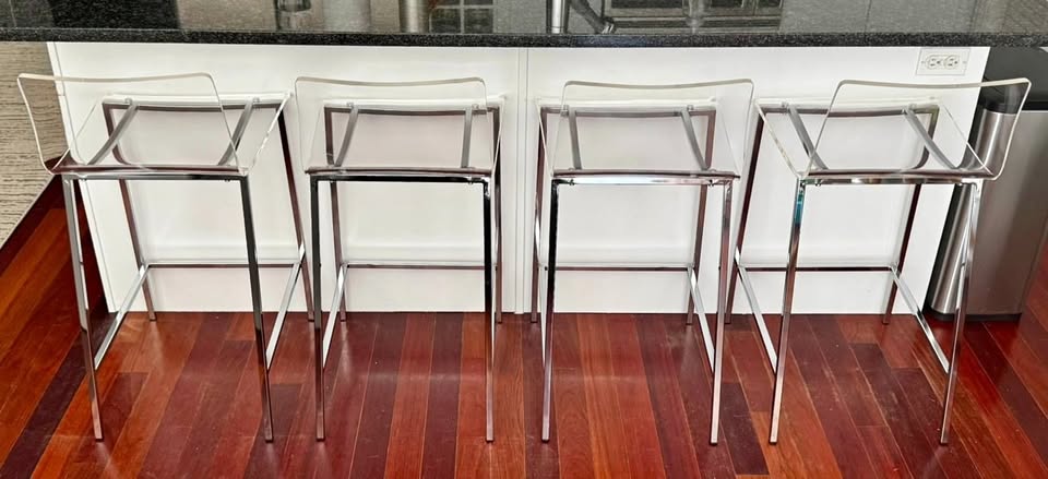 4 Acrylic Bar Stools 26 in- Excellent condition