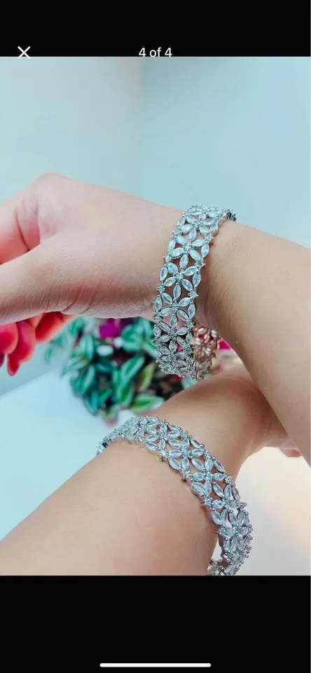 Beautiful 😍 American Diamonds silver bangle BNIB image indicator(2)