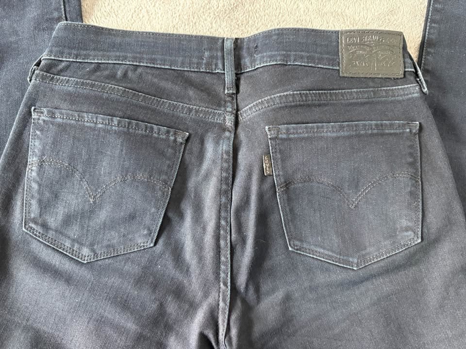 Levi’s 711 Skinny Dark Indigo Jeans - photo 2