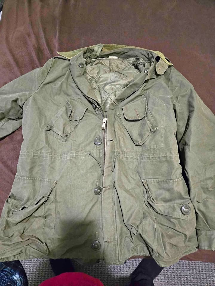 Vintage Army Parka with removable lining No Hood