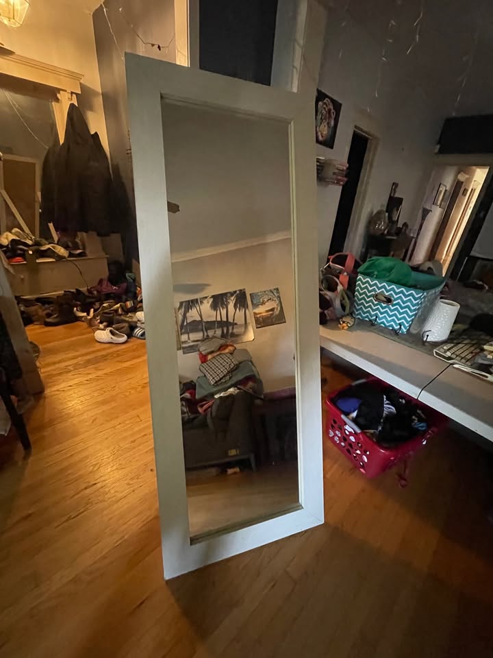 Full Length Standing Mirror - Bleached Wood Frame - photo 2