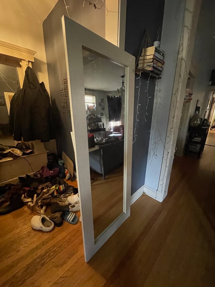 Full Length Standing Mirror - Bleached Wood Frame - photo 5