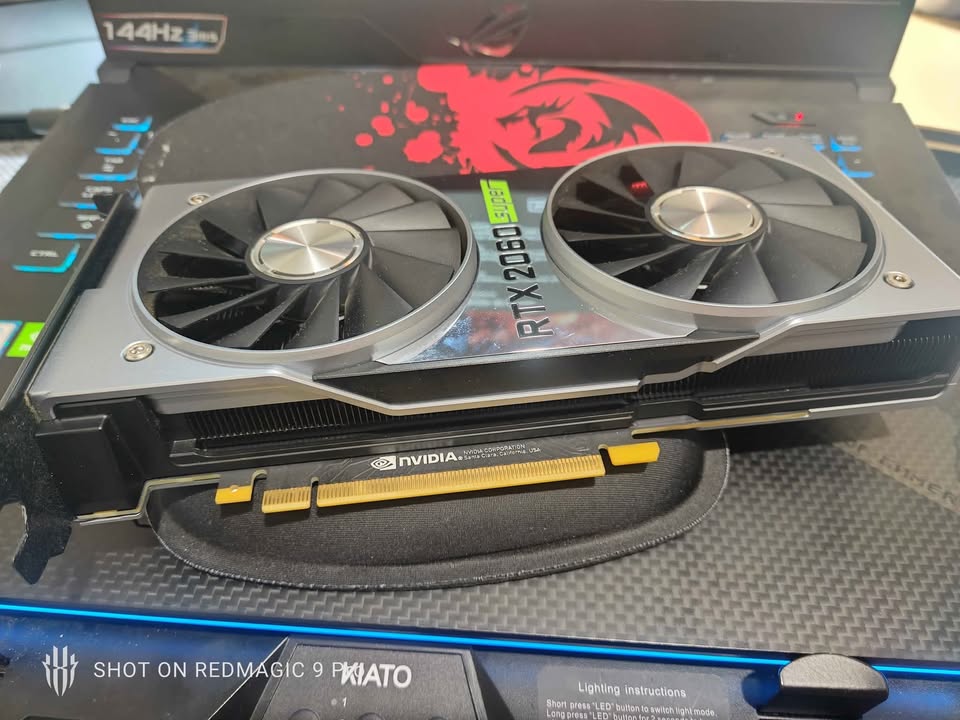 Nvidia Geforce RTX 2060 Super Founders Edition Graphics Card - photo 5
