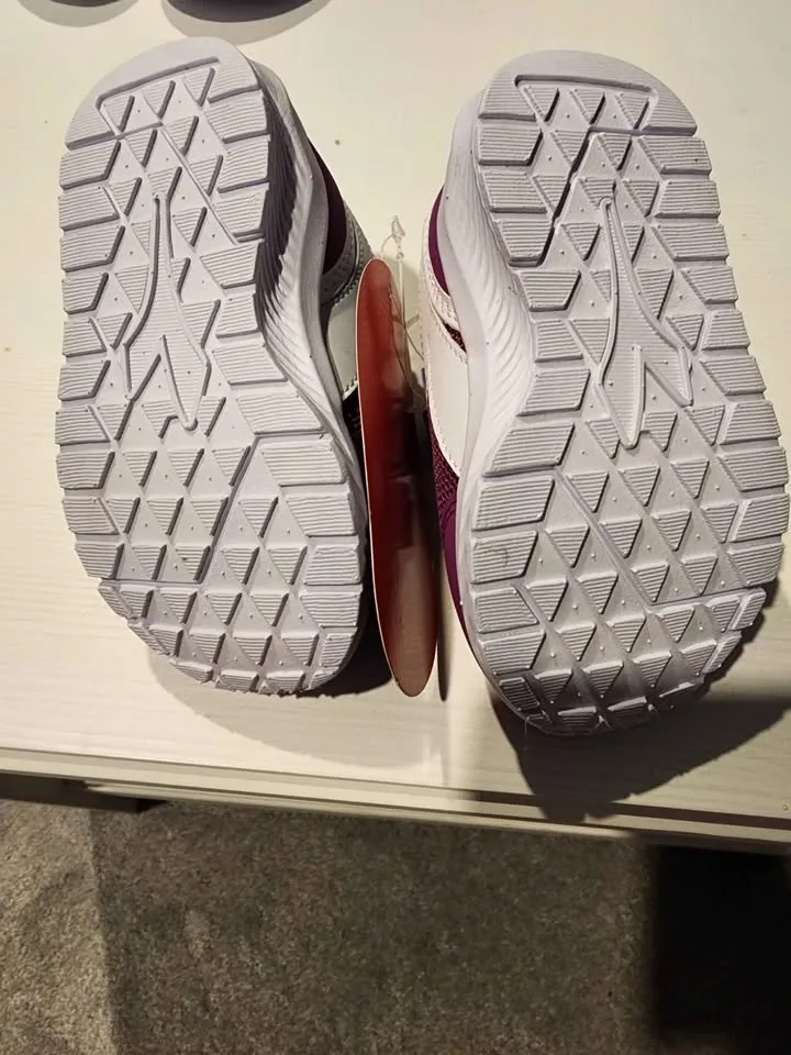 Toddler Girl size 5T pink running shoes image indicator(2)