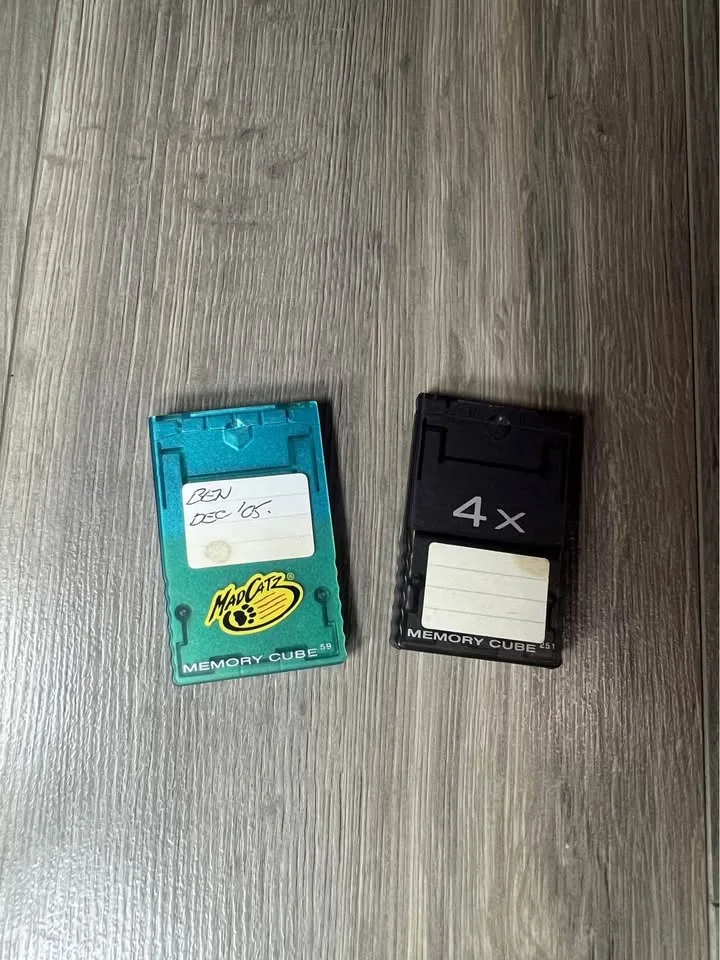 🎮 Nintendo GameCube Bundle – Excellent Condition, DOL-101 image indicator(8)