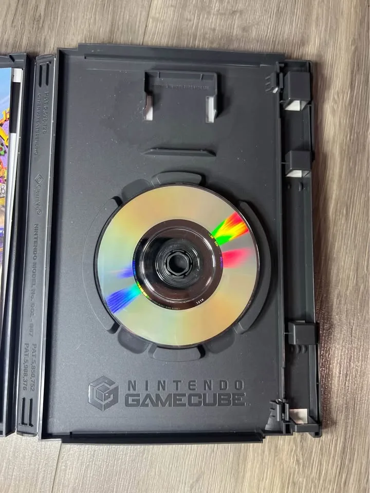 🎮 Nintendo GameCube Bundle – Excellent Condition, DOL-101 image indicator(10)