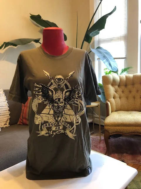 Graphic designed T-shirt image indicator(2)