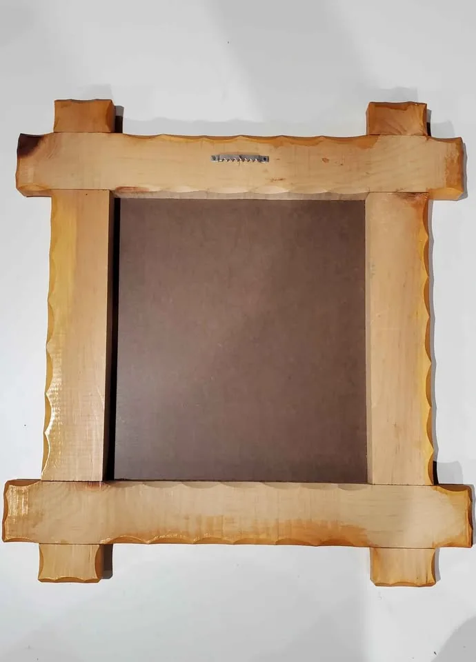 Wall frame in perfect condition image indicator(4)