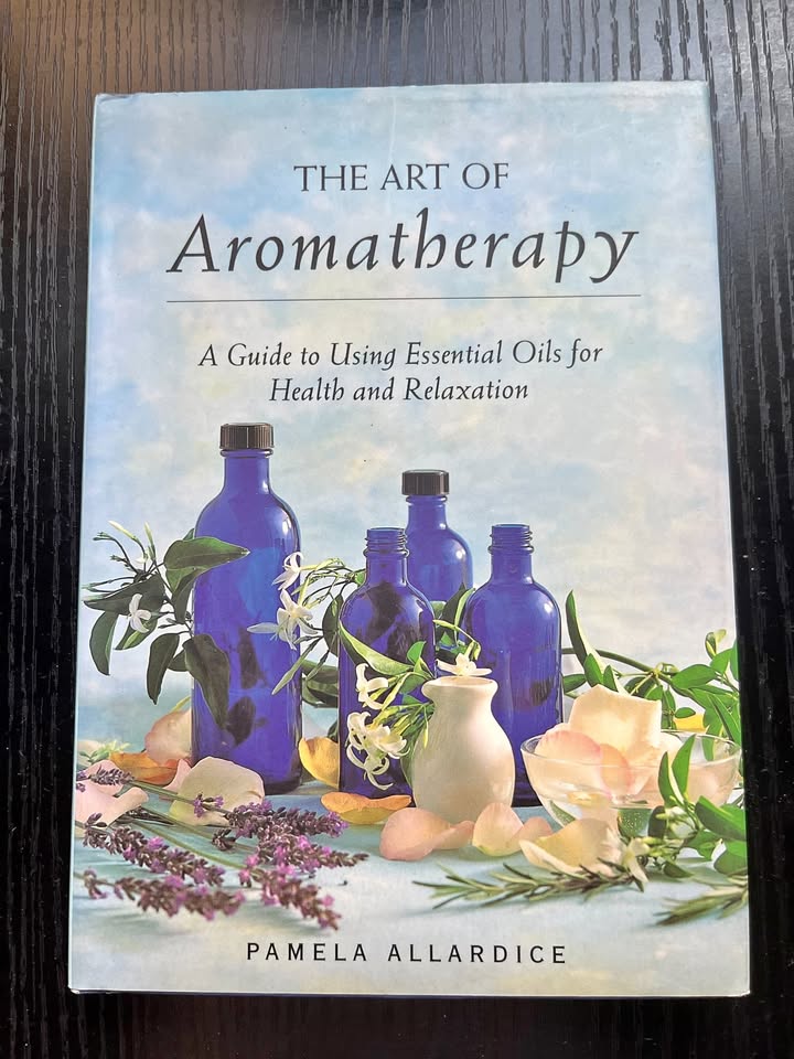 The Art of Aromatherapy Book
