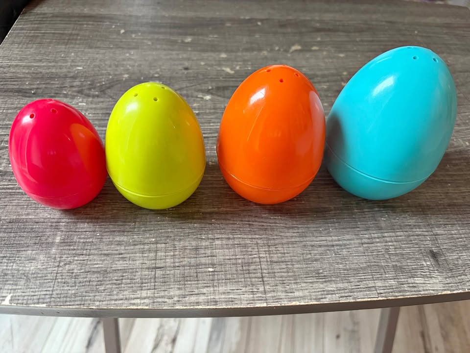 Nesting eggs toy for toddlers