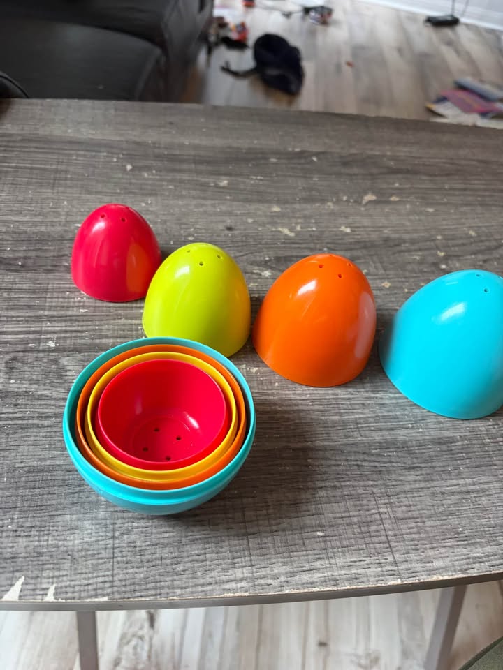 Nesting eggs toy for toddlers - photo 2