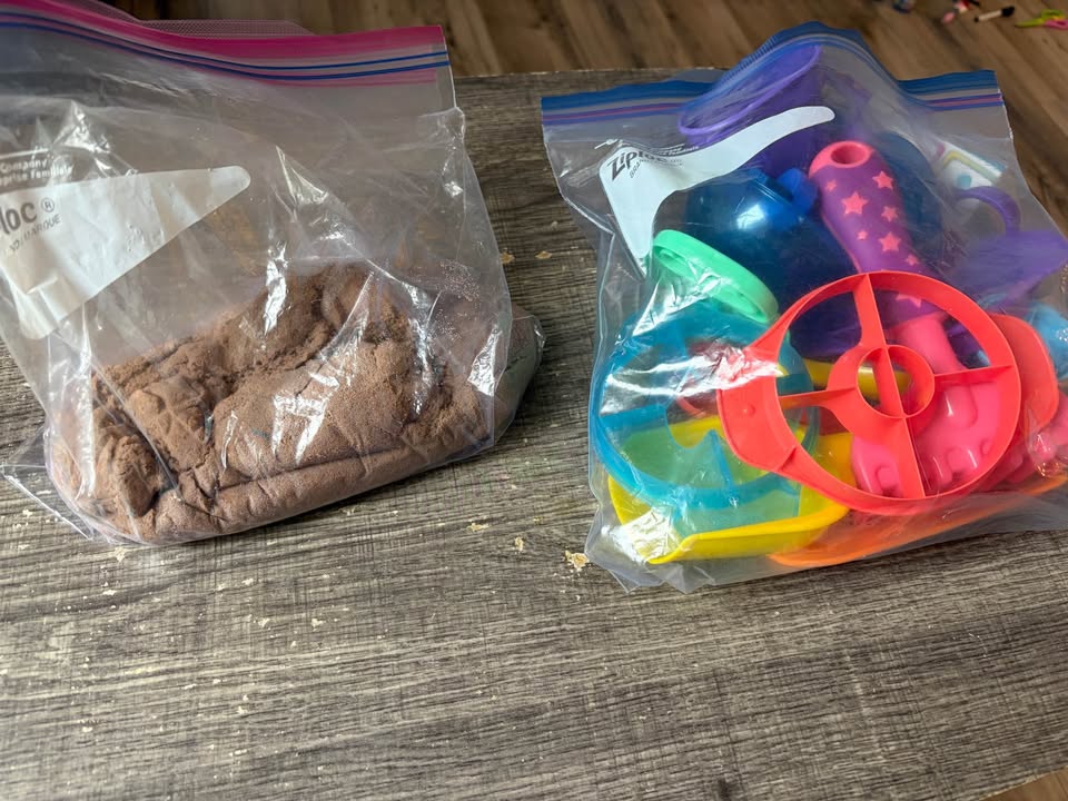 Kinetic sand kit - photo 2