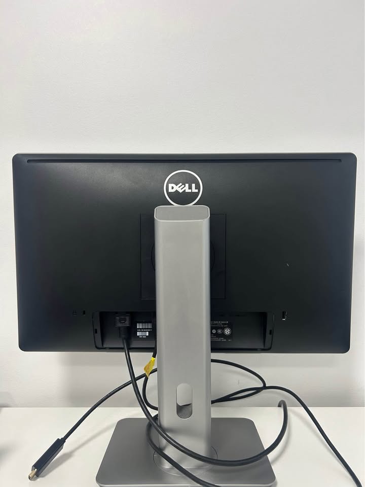 22” Dell Monitor - photo 2