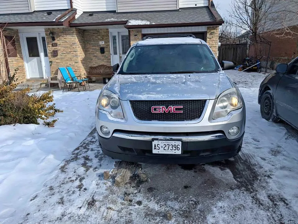 2012 GMC Acadia thumbnail