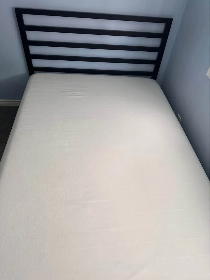 FULL BED AND MATTRESS (BUNDLE) image indicator(4)