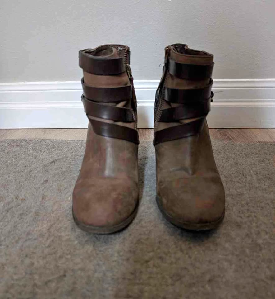 Madden Girl brown boots