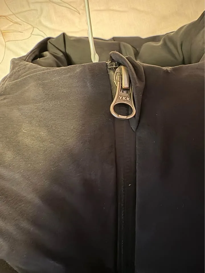 Lululemon Slush Hour Parka - Size 4 image indicator(8)