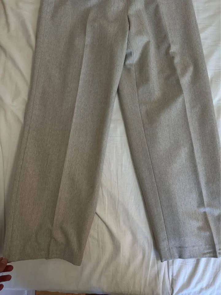 Wool Cream Blazer & Pants Set image indicator(7)