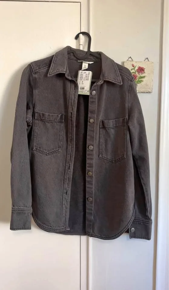 New H&M Black Denim Jacket thumbnail