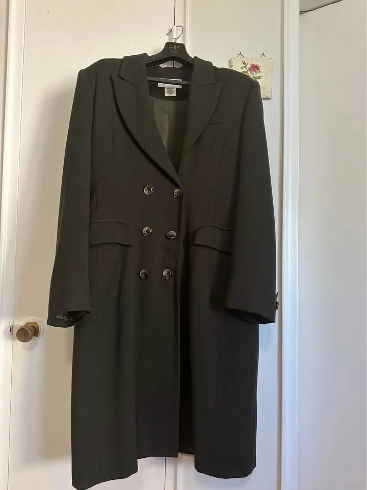 100% Wool Black Overcoat image indicator(3)