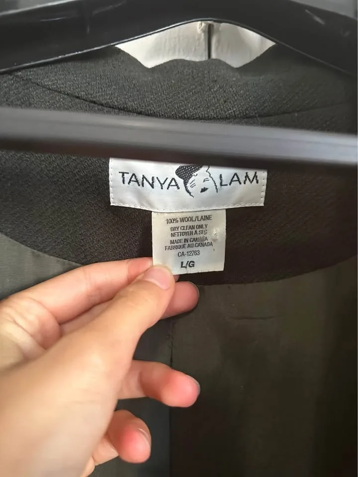 100% Wool Black Overcoat image indicator(4)