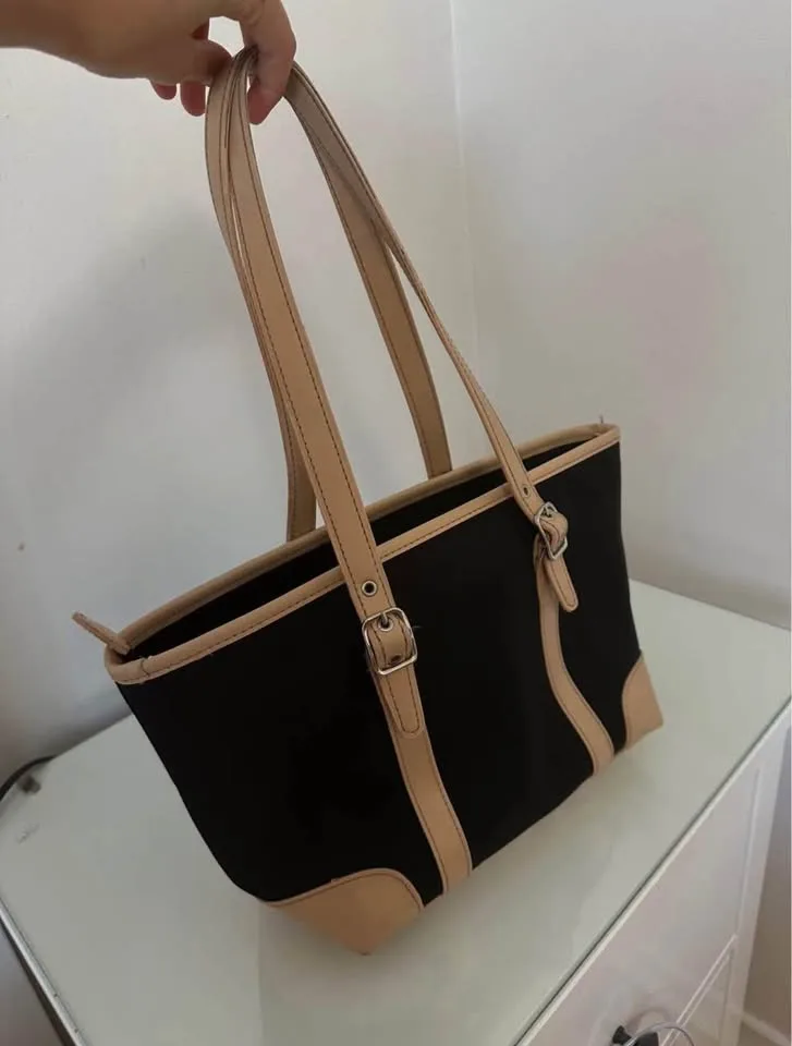 Black & Brown Shoulder Bag image indicator(7)