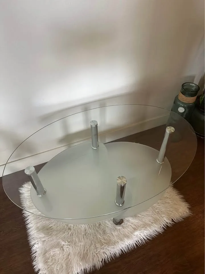 Modern Glass Coffee Table image indicator(4)