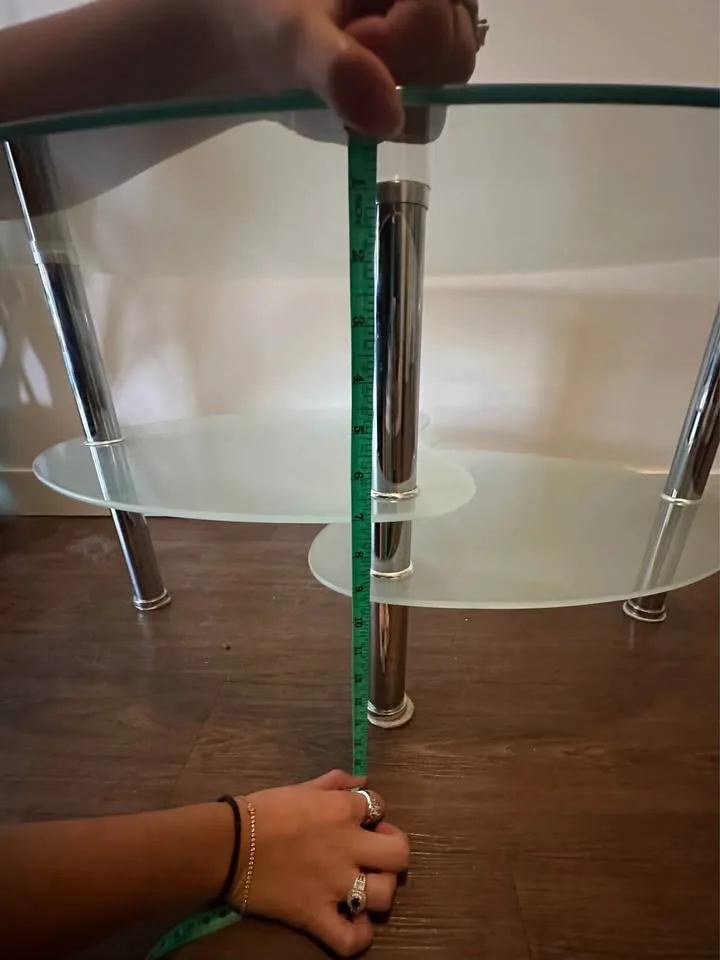 Modern Glass Coffee Table image indicator(9)