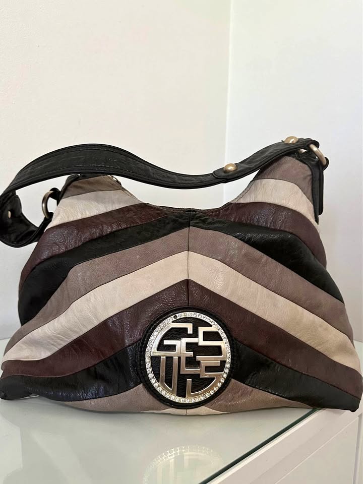 Guess Genuine Leather Shoulder Bag