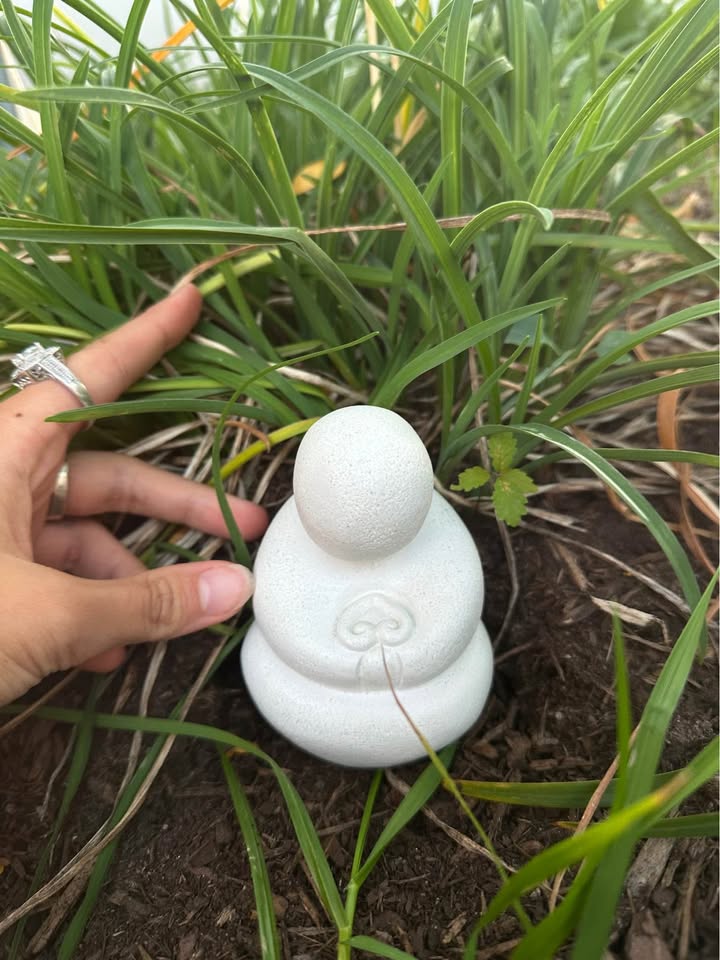 Garden White Ceramic Garden Statue / Figurine - photo 4