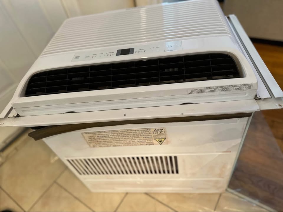 Frigidaire 15,100 BTU Window Air Conditioner - photo 2