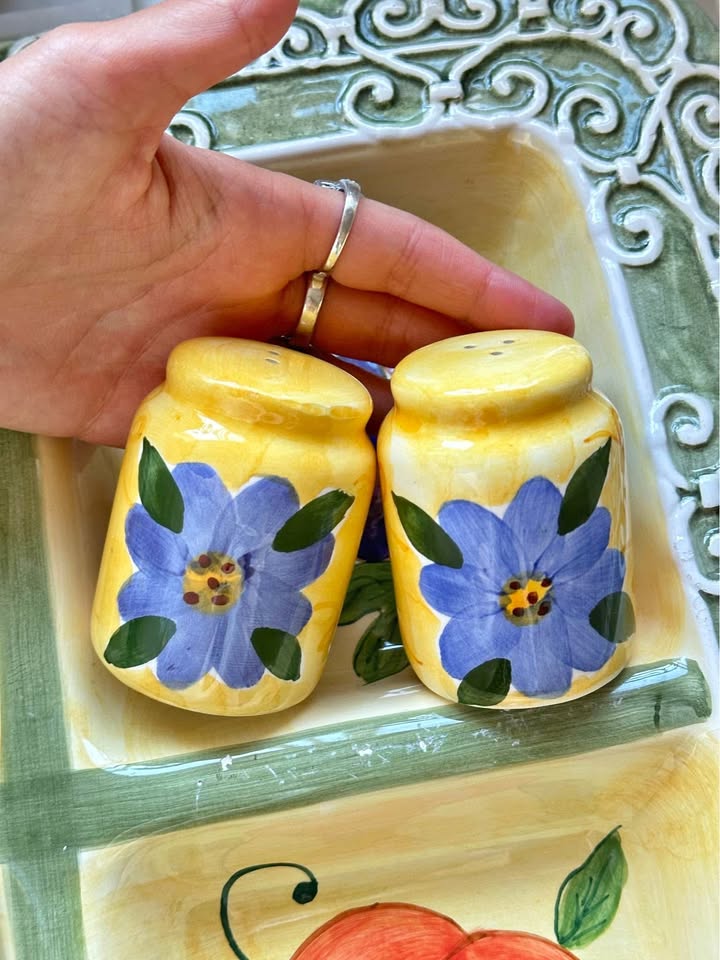 Ceramic Salt & Pepper Shakers For Kitchen Home Decor