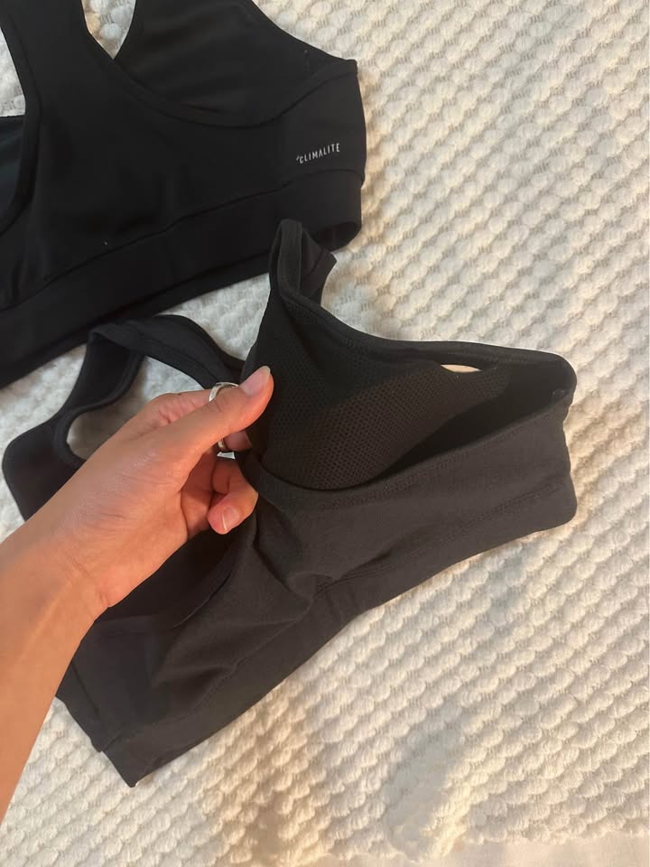 Black Sports Bras - photo 4
